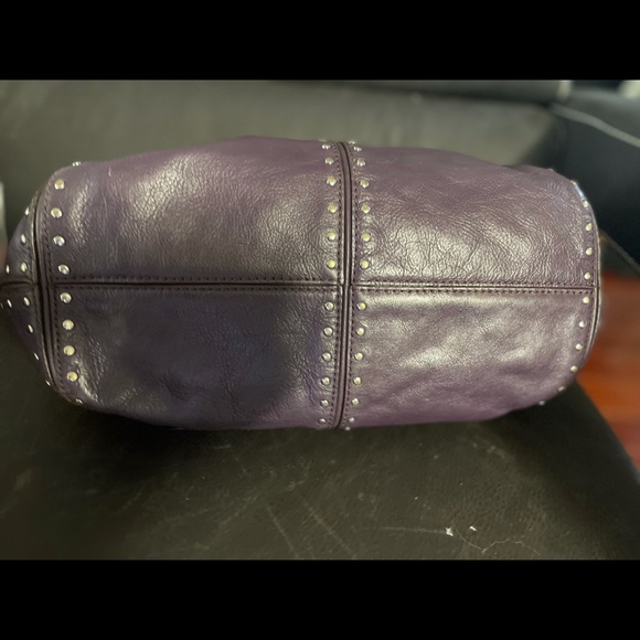 ***SOLD**** Michael Kors plum studded Astor bag - Picture 3 of 6